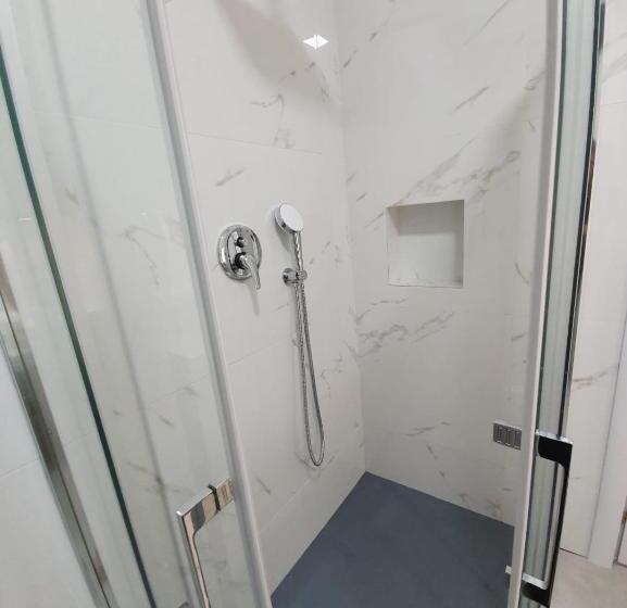 اتاق راحتی سه تخته, Guest House Piazza Carmine