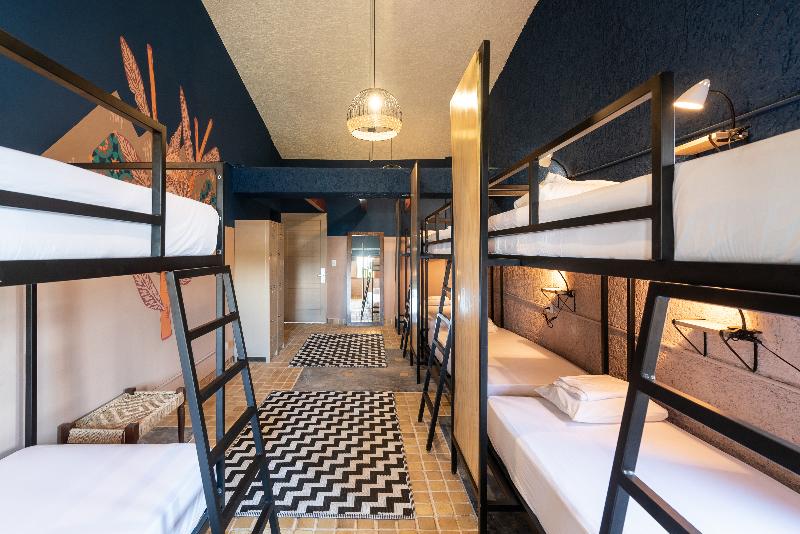 Кровать в Общей Комнате, Selina Cancun Laguna  Zone Hotelera