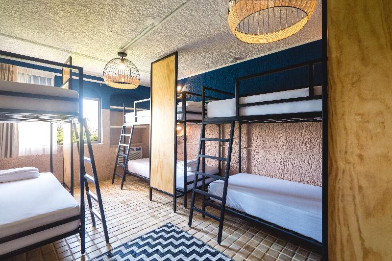 Кровать в Общей Комнате, Selina Cancun Laguna  Zone Hotelera