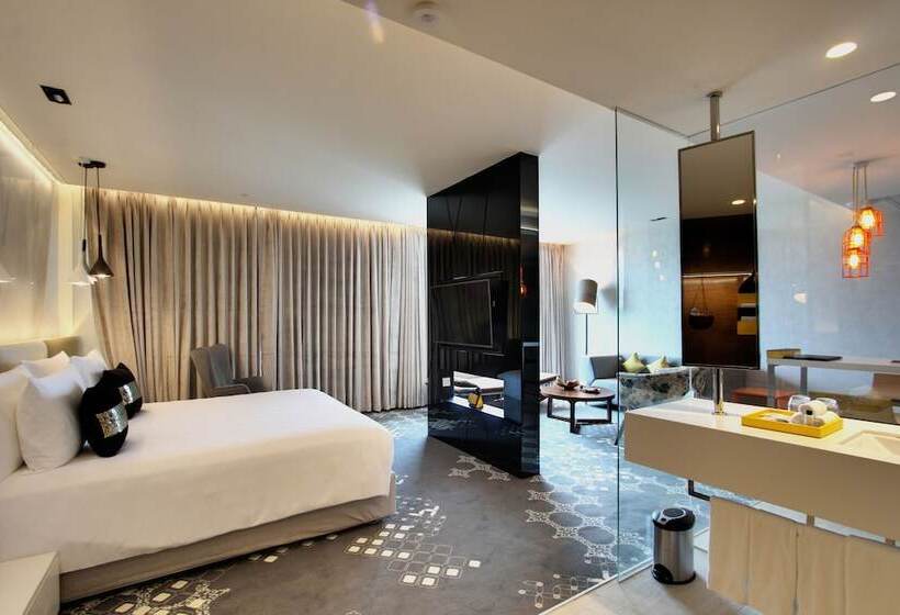 سوییت, Radisson Bengaluru City Center