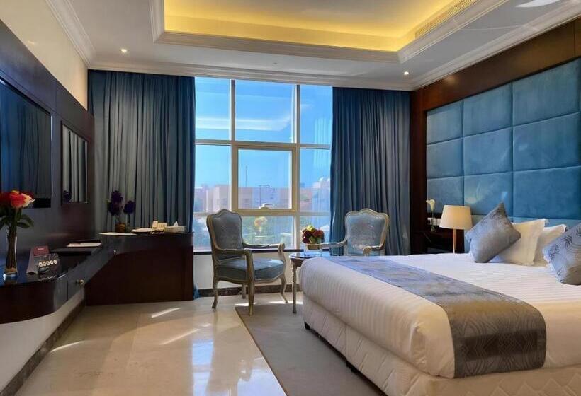 חדר דחוקס עם מיטת קינג, Three Points Al Salama