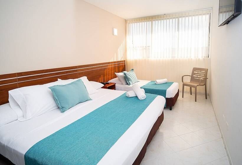 스탠다드 트리플 룸, Portobelo Convention Center