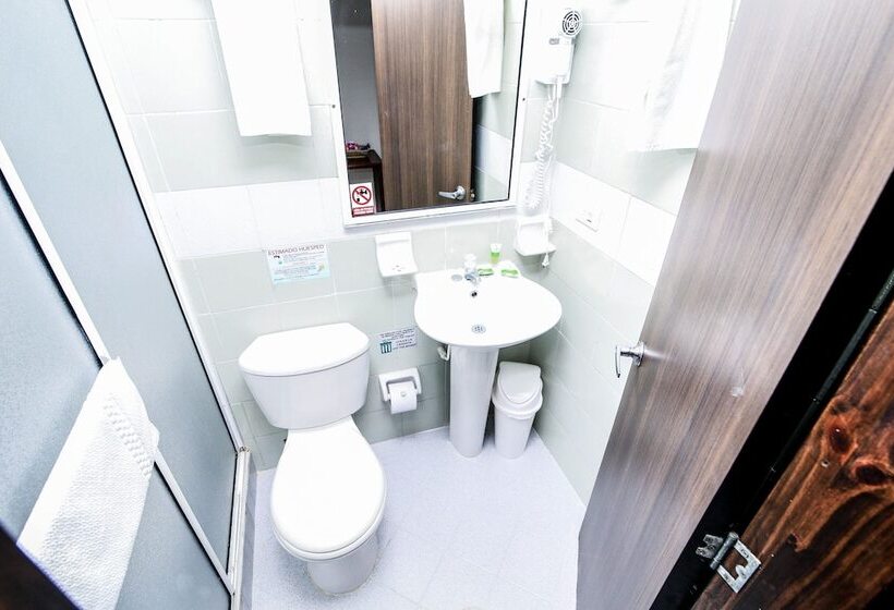 4인용 스탠다드 룸, Portobelo Convention Center