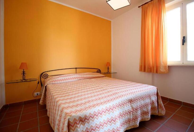 آپارتمان 2 خوابه با تراس, Villaggio Passo Dell'arciprete