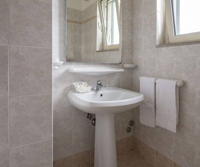 آپارتمان 1 خوابه با تراس, Villaggio Passo Dell'arciprete