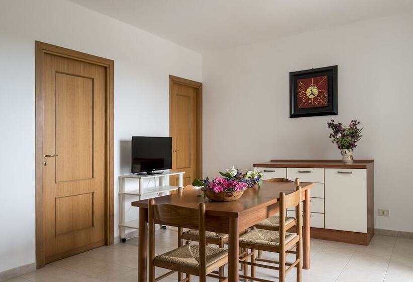 آپارتمان 1 خوابه با تراس, Villaggio Passo Dell'arciprete