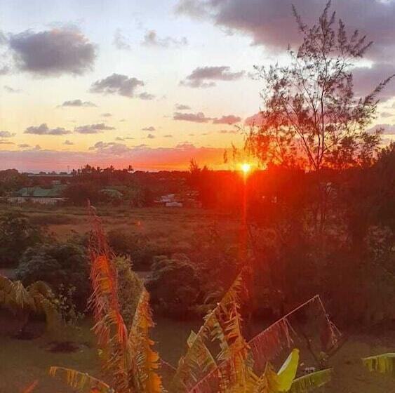 Номер Superior Вид на Сад, Uka Mana