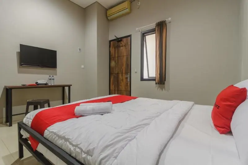 スタンダードルーム, Reddoorz Near Puri Indah Mall