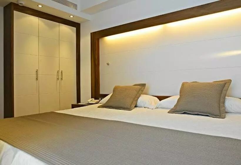 اتاق استاندارد با چشمانداز دریا, Hipotels Cala Millor Park