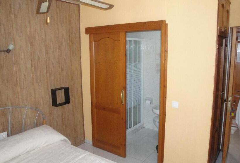 Номер Стандарт, Hostal Cristina