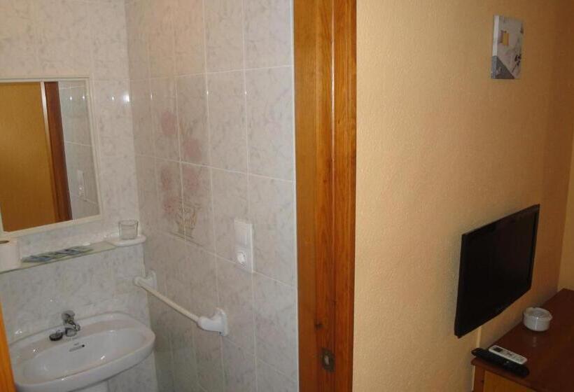 Номер Стандарт, Hostal Cristina