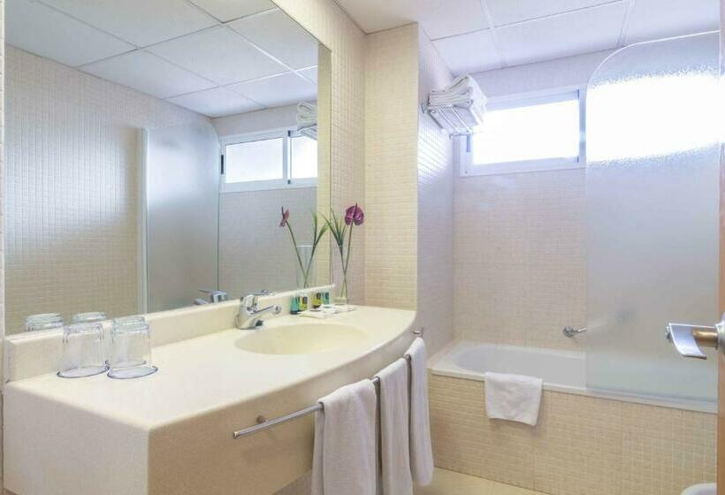 수피리어 트리플룸 바다 전망, Albahia Alicante