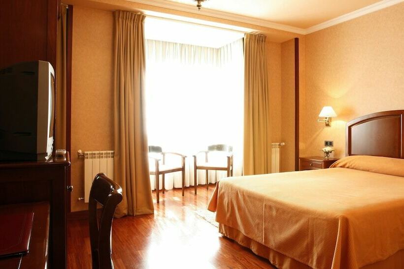 غرفة قياسية, Alcomar