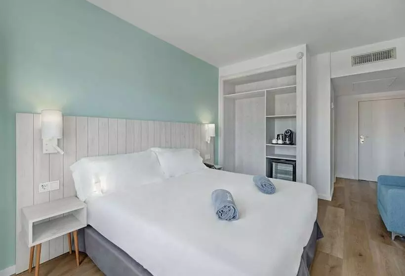 Chambre Supérieure Reliée à une autre, Barceló Ponent Beach