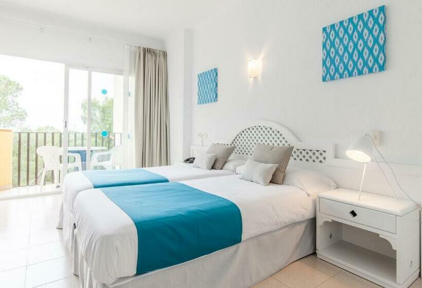 اتاق استاندارد سه نفره, Blue Sea Costa Verde