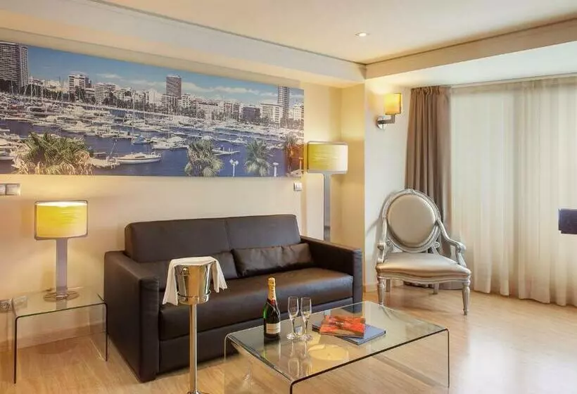 سوییت جونیور لوکس با چشم‌انداز دریا, Villa Venecia Hotel Boutique