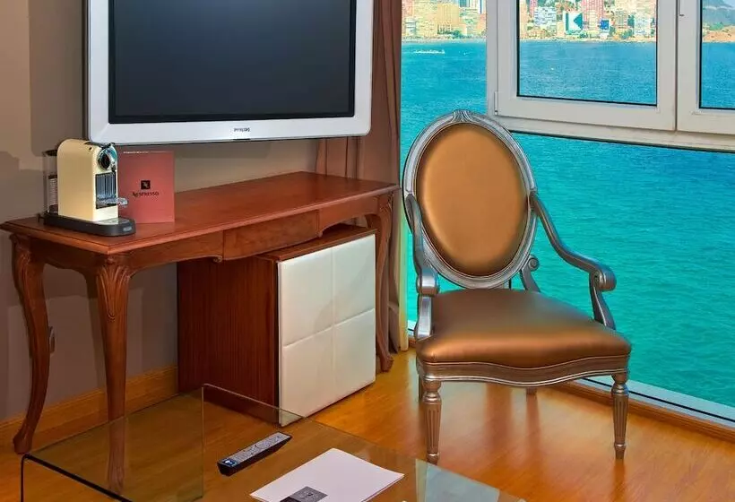 اتاق استاندارد یک نفره با چشم‌انداز دریا, Villa Venecia Hotel Boutique