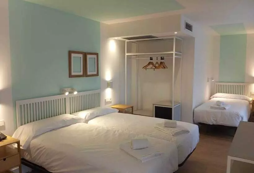 3-Bett-Standardzimmer, Virgen de Covadonga