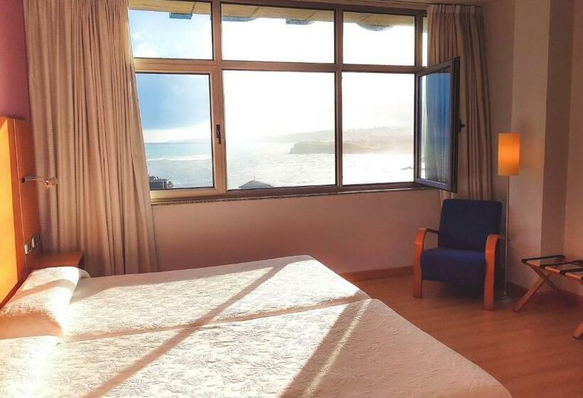 Quarto Estandar, Faranda Marsol Candás