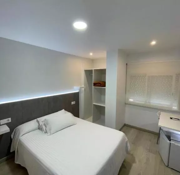 اتاق استاندارد یک نفره, Condedu