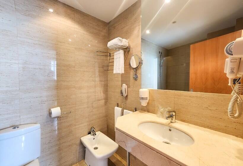 高级海景房, Faranda Marsol Candás