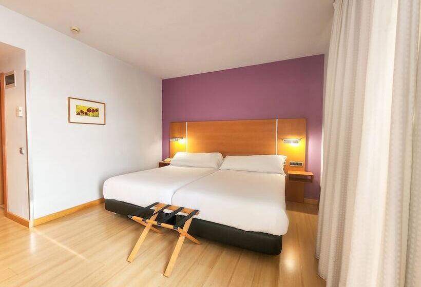 高级海景房, Faranda Marsol Candás