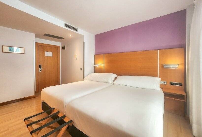 高级海景房, Faranda Marsol Candás