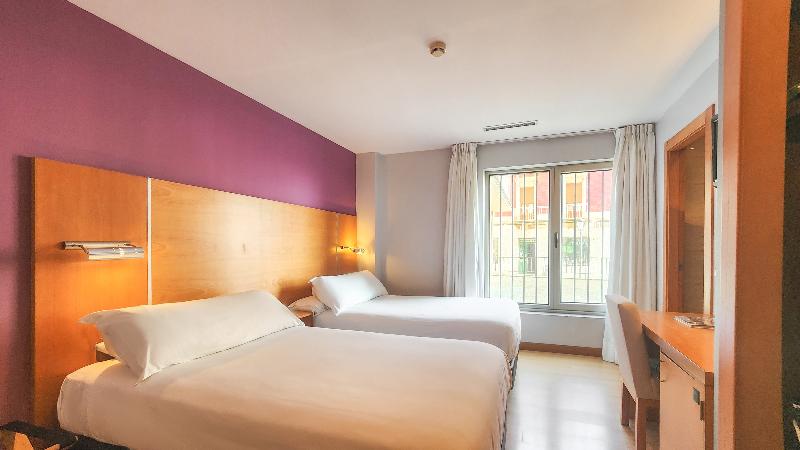 标准间, Faranda Marsol Candás