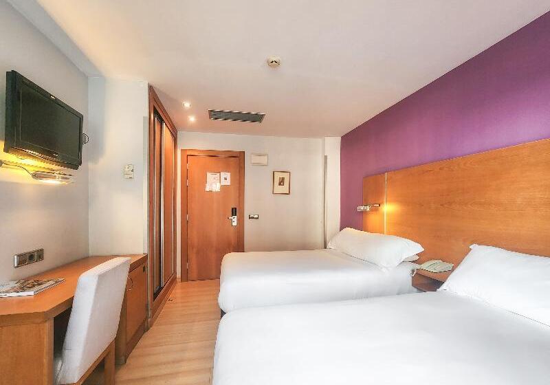 标准间, Faranda Marsol Candás