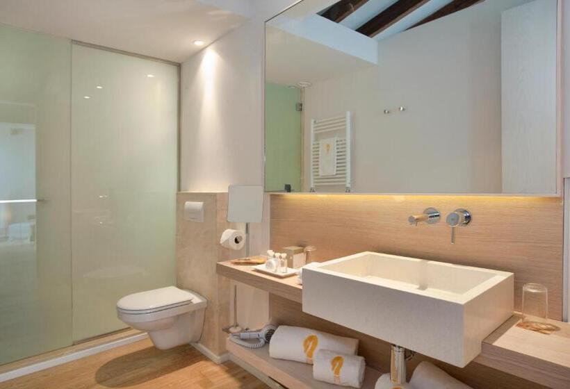 带露台的套间, Fontsanta Hotel Thermal & Spa   Adults Only