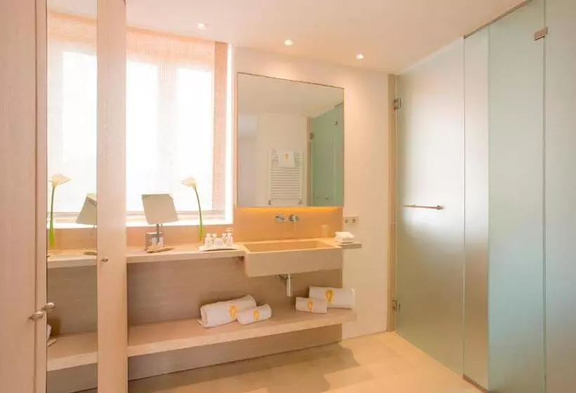 سوییت جونیور, Fontsanta Hotel Thermal & Spa   Adults Only