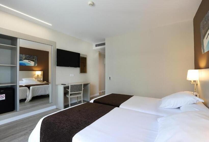 اتاق استاندارد برای معلولان, Helios Benidorm