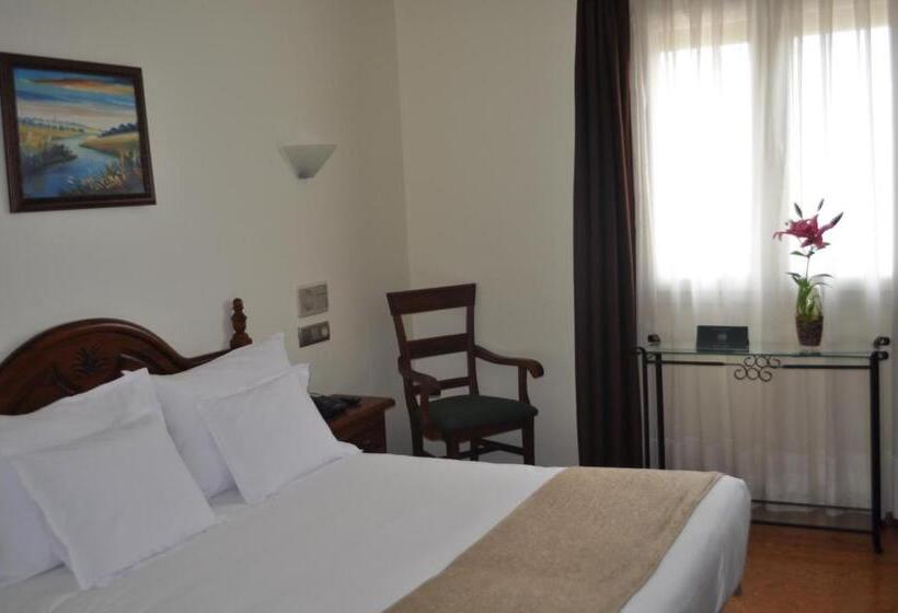 Habitación Estándar, Heredero