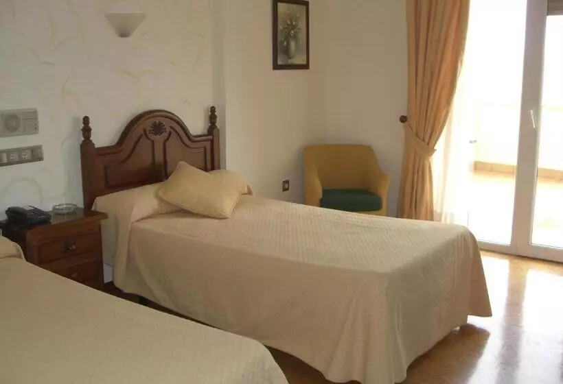 Chambre Triple Standard, Heredero