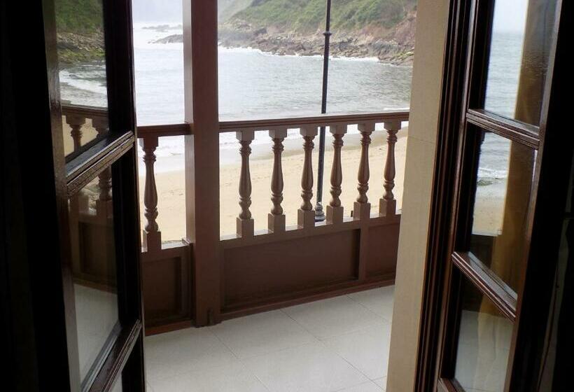 غرفة قياسية مطلّة علي البحر, Imperial