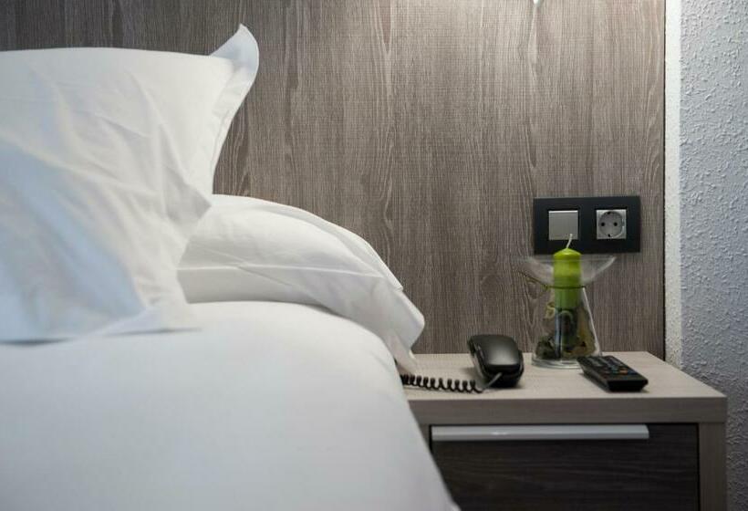 标准间, La Palma De Llanes