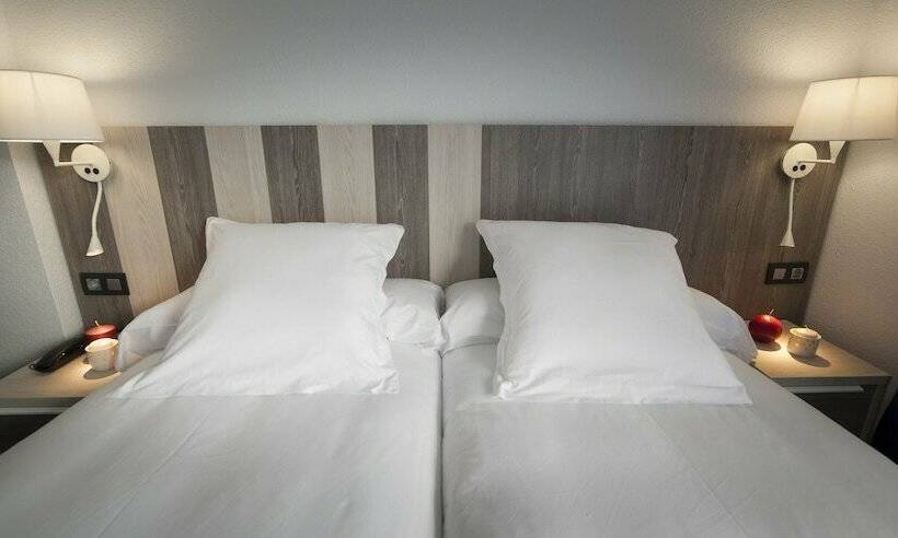 标准间, La Palma De Llanes