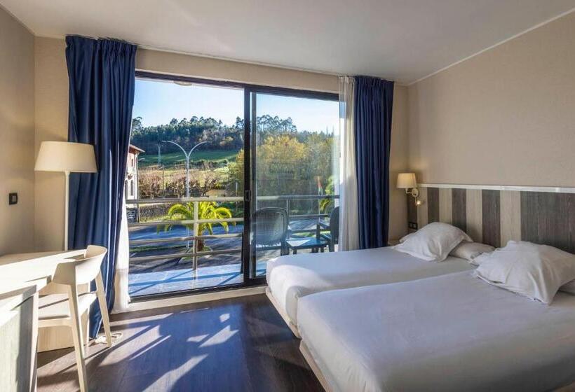 标准间, La Palma De Llanes