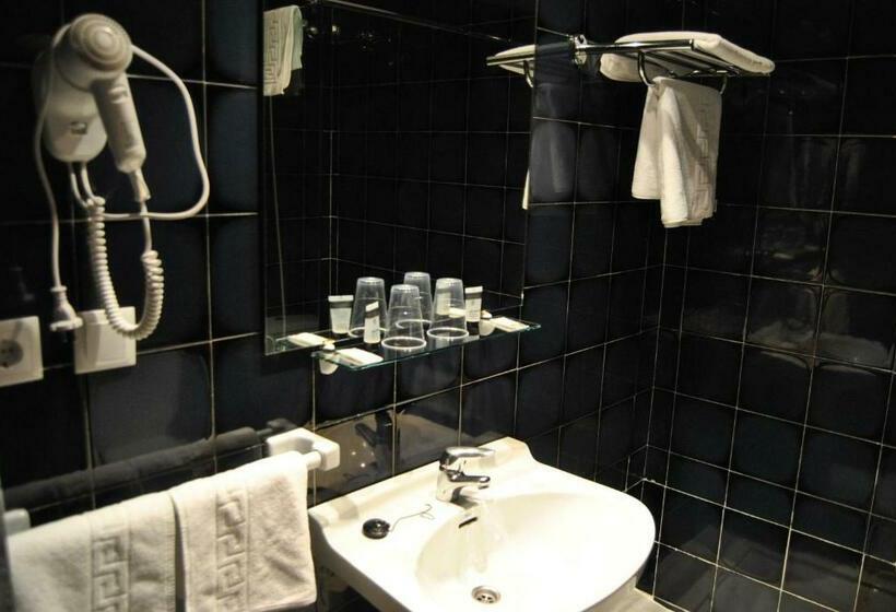 חדר סטנדרט, Los Angeles