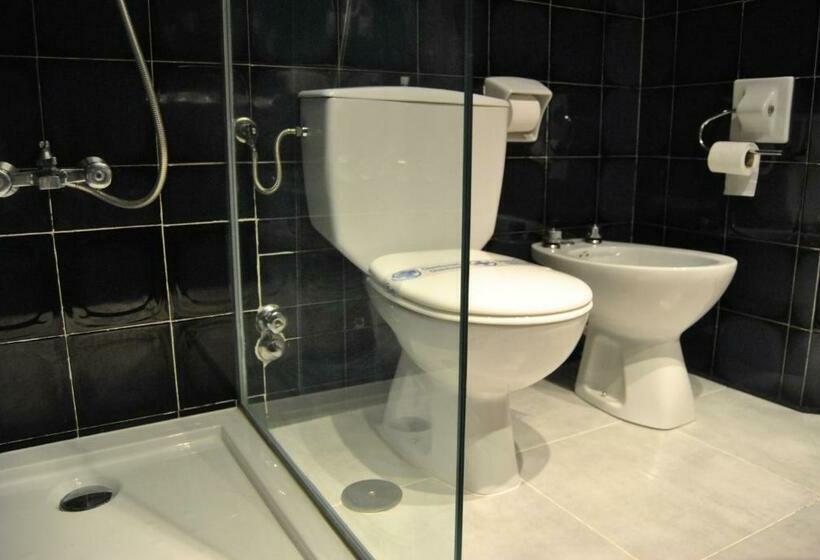 חדר סטנדרט, Los Angeles