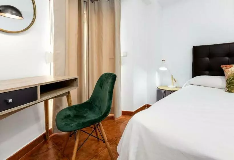 اتاق استاندارد سه نفره, Madrid