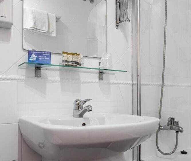 اتاق استاندارد یک نفره, Madrid