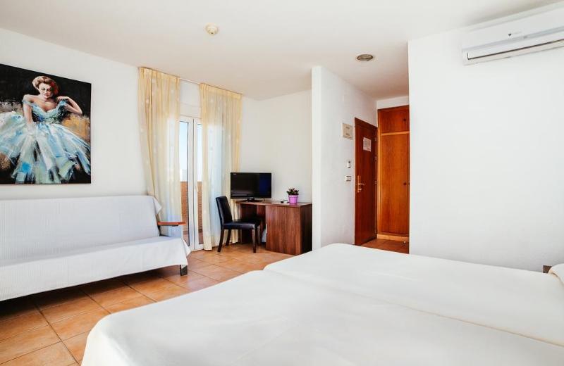 اتاق استاندارد سه نفره, Madrid