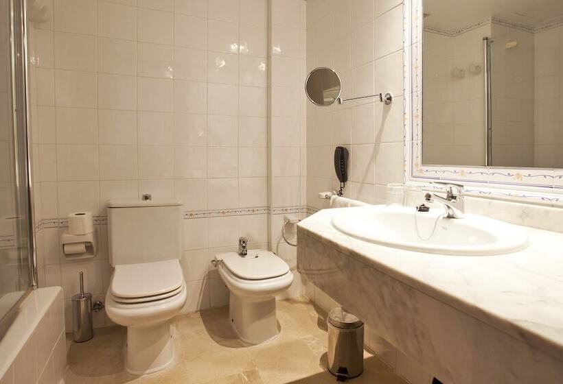 庭の見えるジュニアスイート, Maristel Hotel & Spa - Adults Only