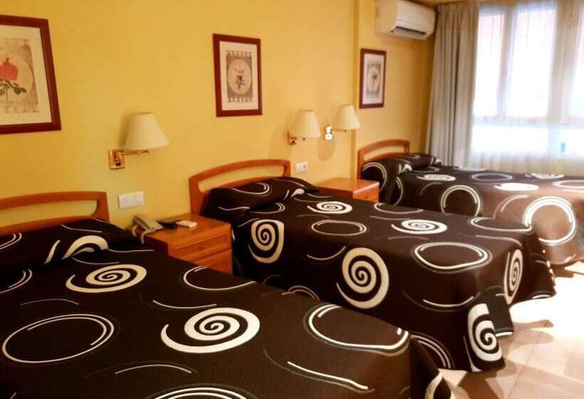 スタンダードトリプルルーム, Santa Pola Pierre And Vacances