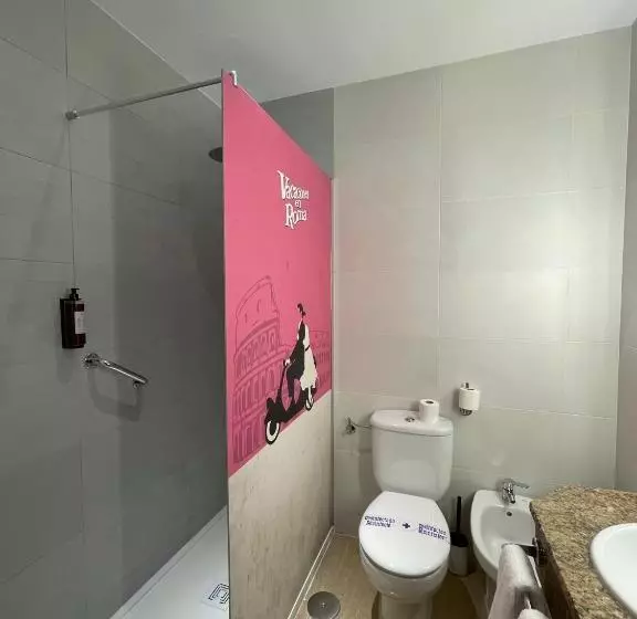 Habitación Estándar, Paula Films Collection