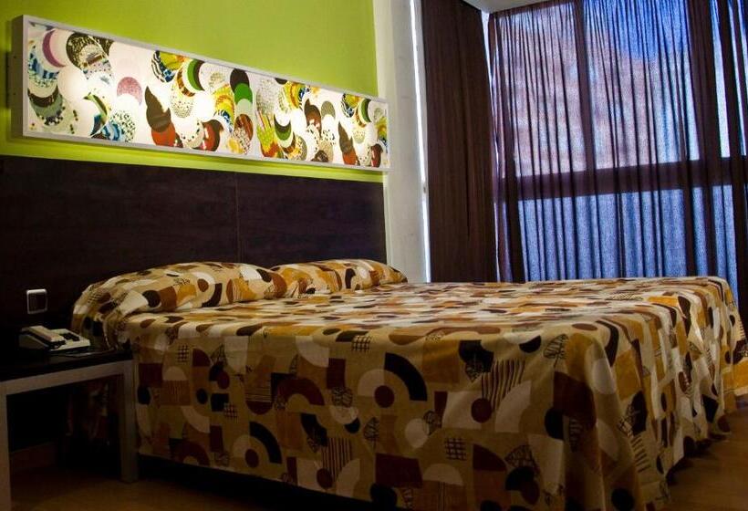 스탠다드 싱글 룸, Sol y Sombra