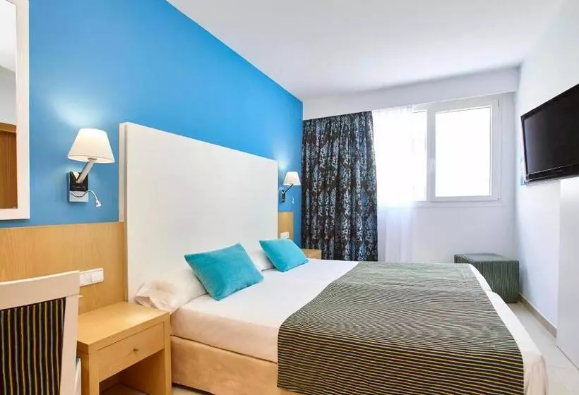 اتاق اکونومی, Universal Hotel Marqués