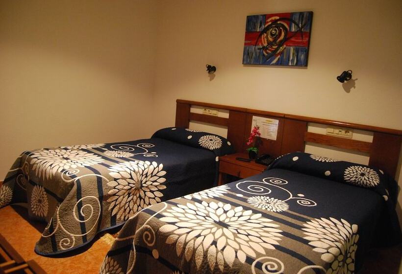 اتاق استاندارد, Luarca Zabala