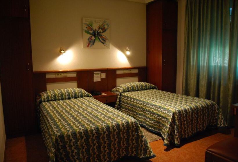 اتاق استاندارد, Luarca Zabala